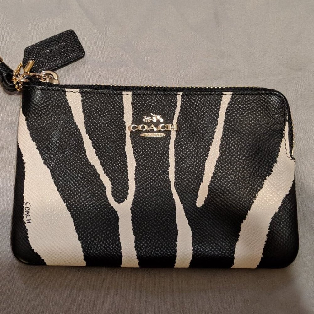 Coach Wristlet Zebra